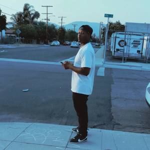 Meet your Posher, Nikko